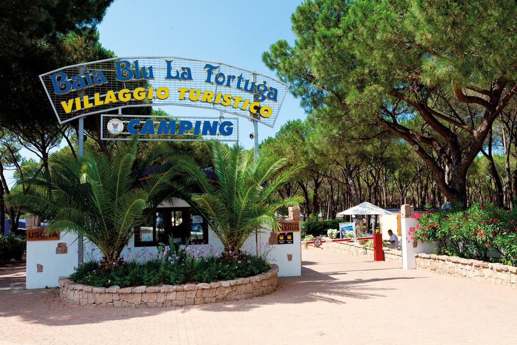 Camping Village Baia Blu La Tortuga อาเญ็นตู ภายนอก รูปภาพ